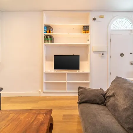 Myflats Luxury Old Town Apartment *